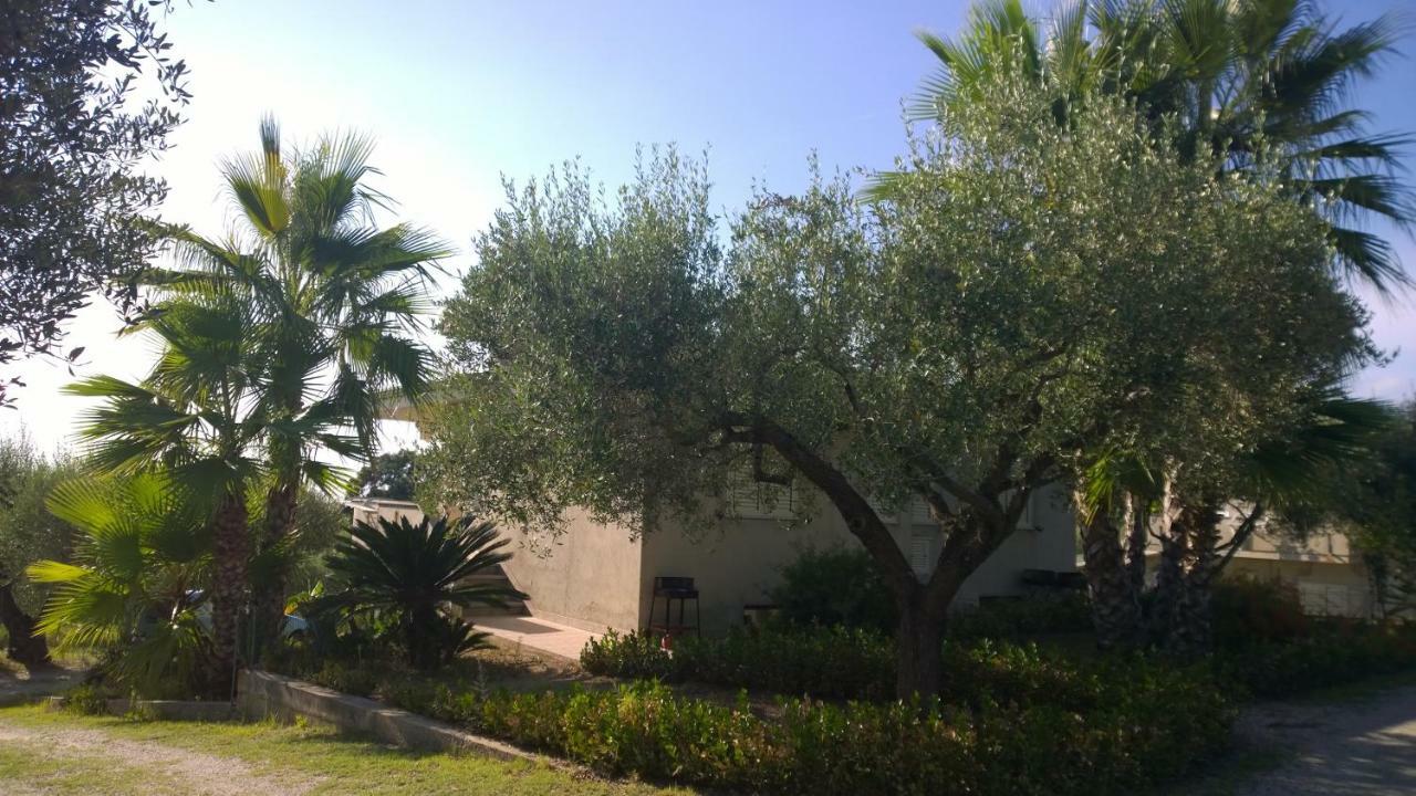La Scogliera Del Capo Villa Santa Maria  ภายนอก รูปภาพ