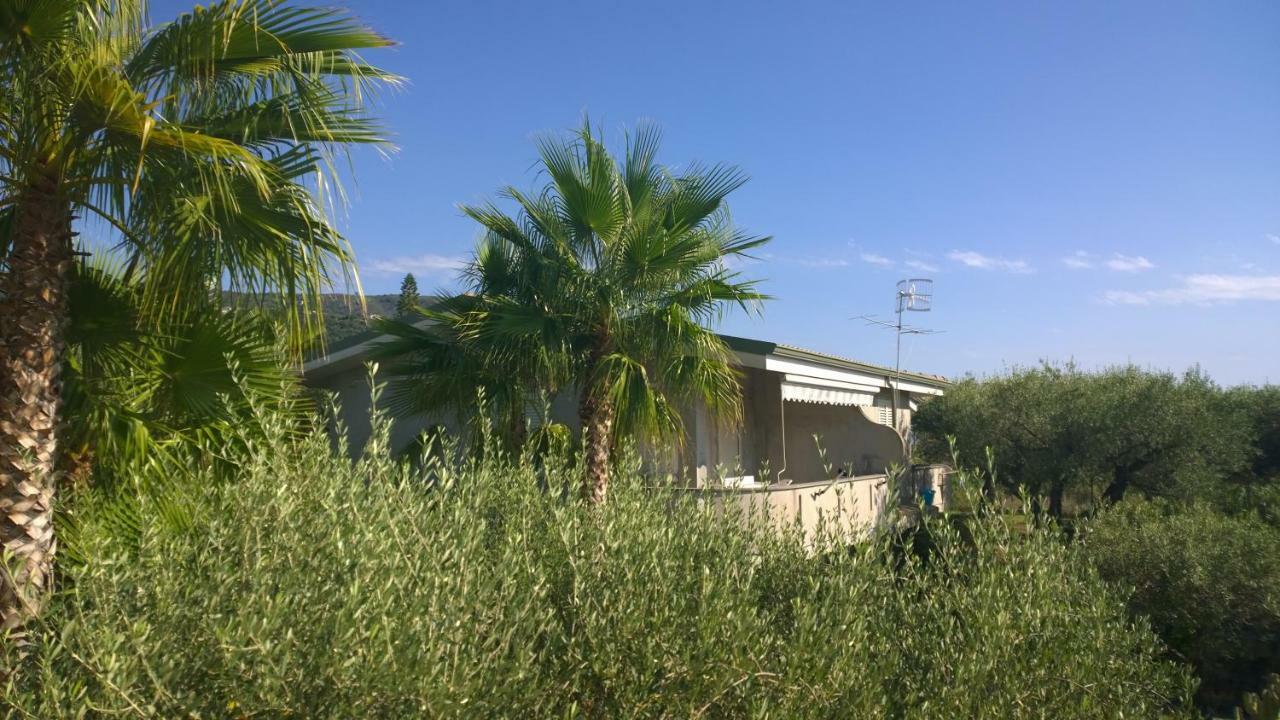 La Scogliera Del Capo Villa Santa Maria  ภายนอก รูปภาพ