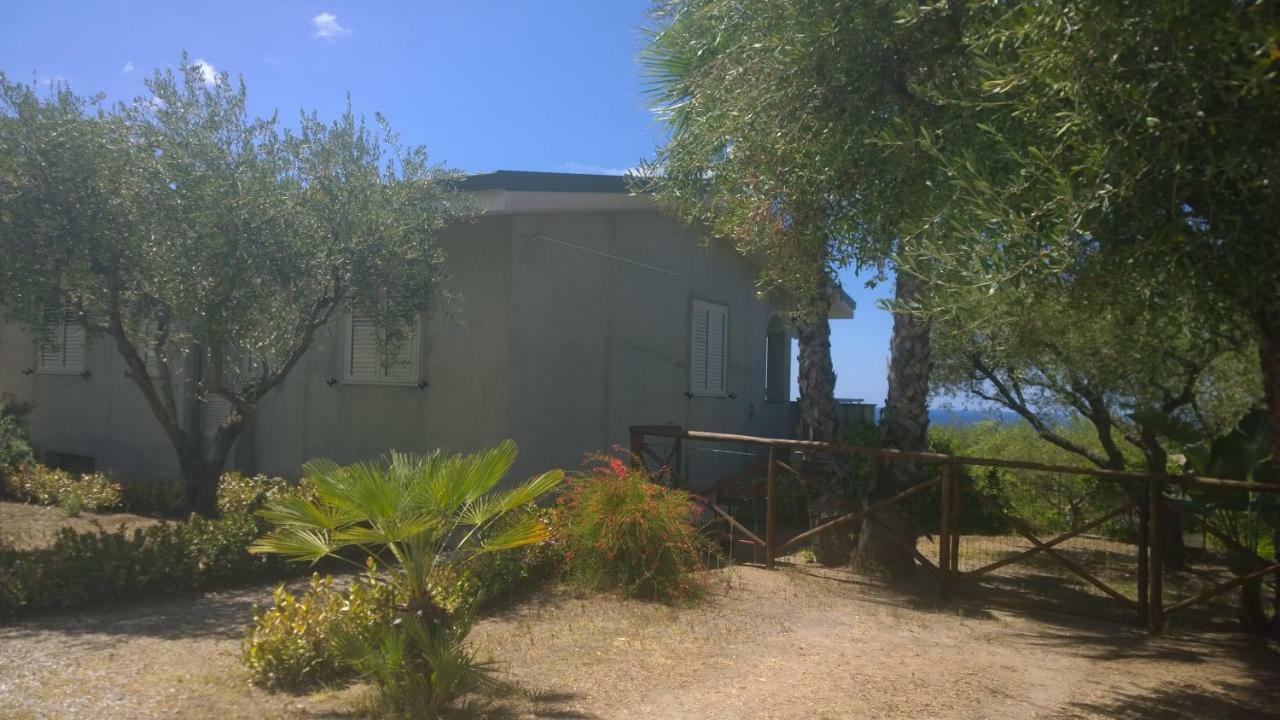 La Scogliera Del Capo Villa Santa Maria  ภายนอก รูปภาพ